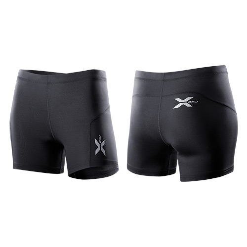  2XU 1/2 compression shorts dam